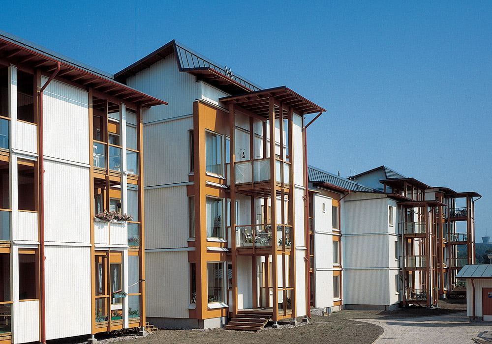 Tämän kuvan alt-attribuutti on tyhjä; Tiedoston nimi on 1998-Viikin-puukerrostaloalue.jpg