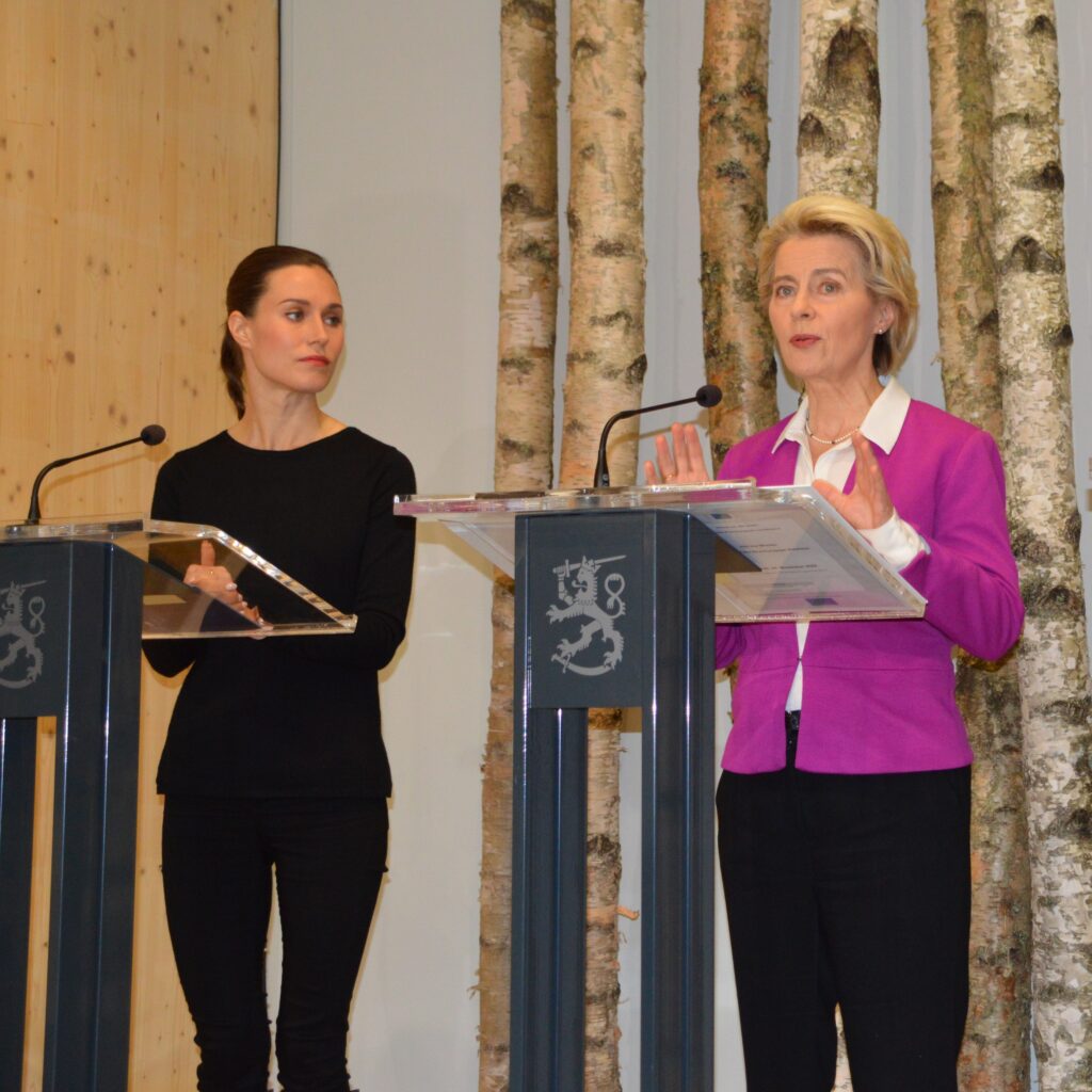 Sanna Marin Ursula von der Leyen